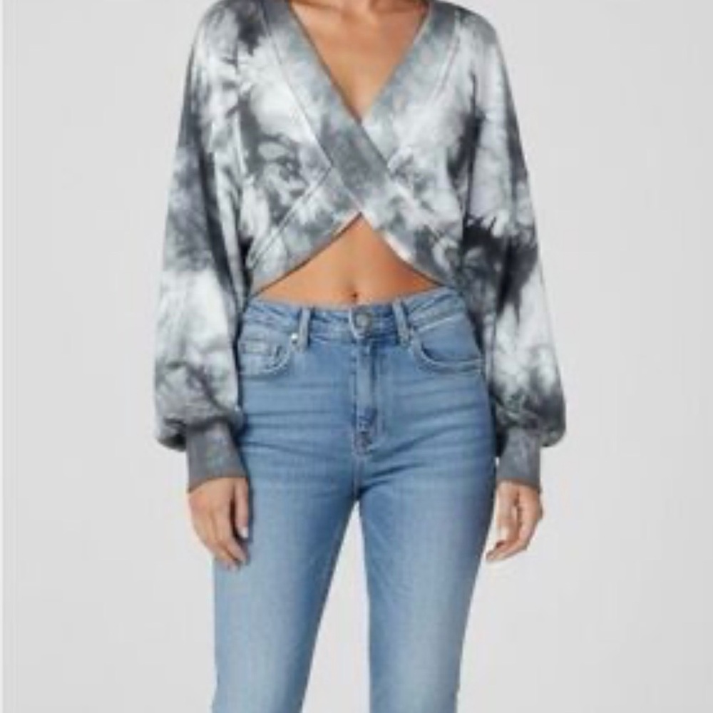 VICI Women’s sweatshirt